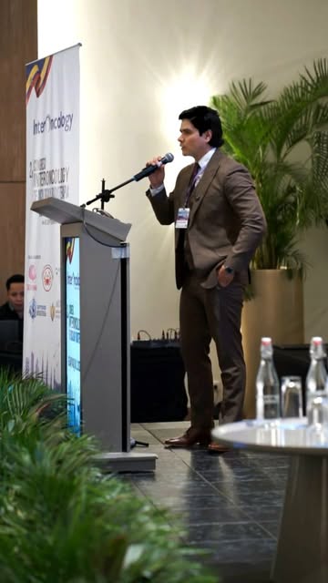 🎗️ InterOncology Ecuador 2026

Tuve el privilegio de participar en el 2.º Congreso InterOncology de