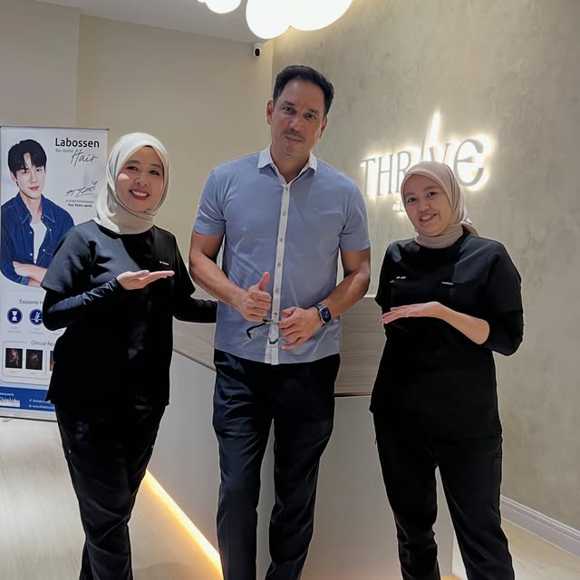Growing up, we saw Dato’ Hans Isaac @hansisaac on tv and in the movies. So having him walk through t
