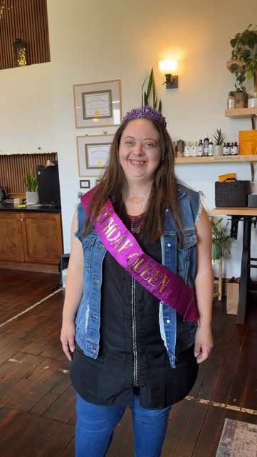 Help us wish Stephanie a VERY happy birthday! 💜🎉👑

We’re so proud to have her on our team and so 