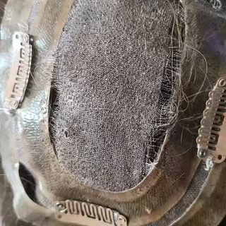 ❤️Reparatie Topper: Scheuren gerepareerd , HD lace als extra knoop laag , daarna afgewerkt met zacht