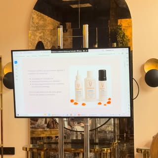Nowe spojrzenie na pielęgnację skóry głowy - Korneoterapia! 🤯🧴

Innowacyjne produkty, świetni spec