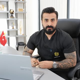 Razmišljate o transplantaciji kose, ali vas plaše polovične informacije sa interneta? Vrijeme je za 