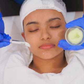Up to 50% Off on Hydra Medi Facial Services! Unlock the secret to smooth skin with our advanced lase
