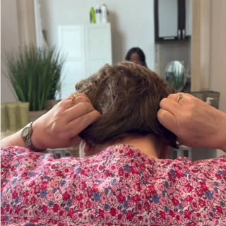 Transforming Confidence with Every Wig! 

Today, I had the incredible opportunity to guide my client
