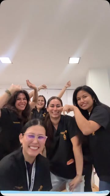 Como cuando las latinas 💋 se juntan en el máster 🇪🇸 #medicinaesteticaespaña