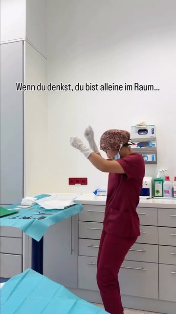 POV: Du denkst, keiner schaut zu … 😂 @drfatemi ist überall 👀👀👀