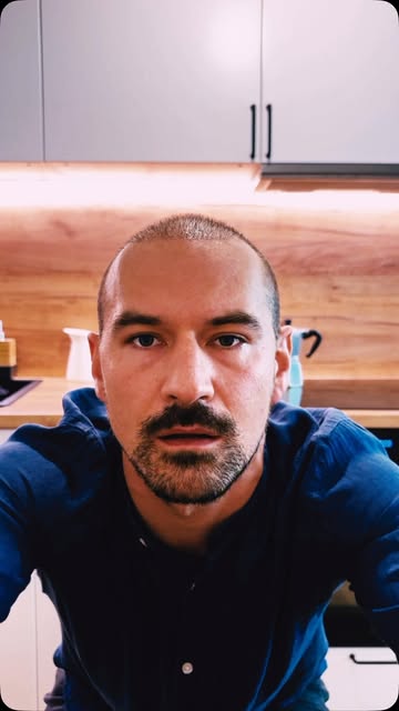 Občas si po transplantaci můžete připadat jako v sitcomu. 😁🎬

Kolem 3. měsíce přijdete na kontrolu