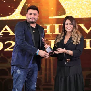 @amansood619 Our first award in best hair patch clinic category " thanks Mc Dreamy Family "🥳🥳🎉🎉�