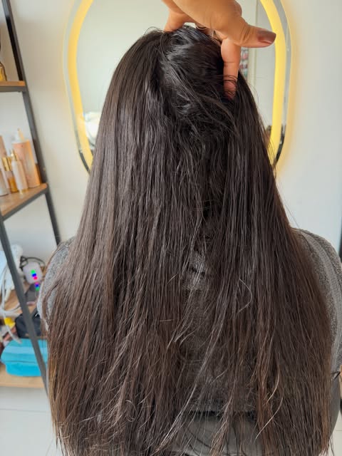 ✨ RETOQUE DE ALINHAMENTO TERAPÊUTICO ✨

A beleza do fio está nos detalhes.

Um retoque realizado com