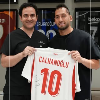 Kliniğimize Hoş geldin Hakan Çalhanoğlu 🇹🇷⚽

A Milli Takım Kaptanımız ve Inter’in yıldızı Hakan Ça