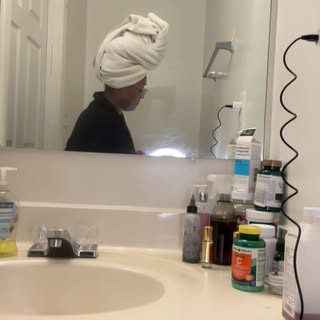 Self care is the best care❤️ as a certified trichologist, and cosmetologist, I realized we get so ca