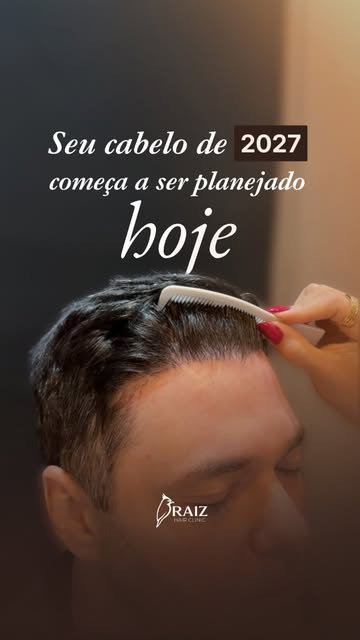 O cabelo de 2027 começa a ser cuidado hoje.

Se você já percebeu entradas aumentando, fios mais fino