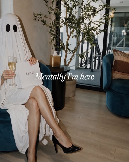Happy first day of fall!

The forecast: cooler temps, cozy layers, and scary good skin 👻✨

Visit El