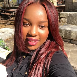 Ready for fall?! Check out my client selfie💗

#redhair #sewin #htx #falllooks #bookwithme