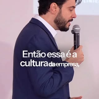 A maioria dos pacientes que chega aqui na clínica diz a mesma coisa: “nunca ninguém ficou tanto temp