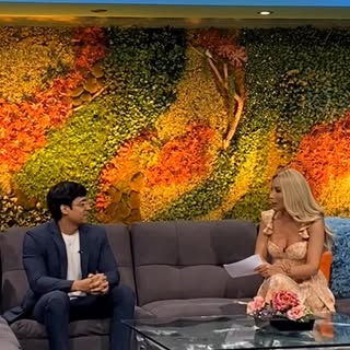 🎤 ¡Agradecido con @quebuendia12 por la invitación!🙌 
Increible entrevista con @luz.reynoso sobre m