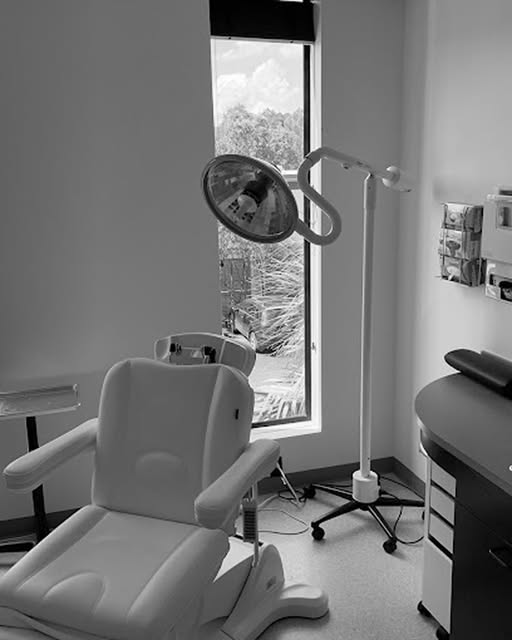 A consultation with Dr. Jezic is more than just talking about hair loss. It’s about understanding wh