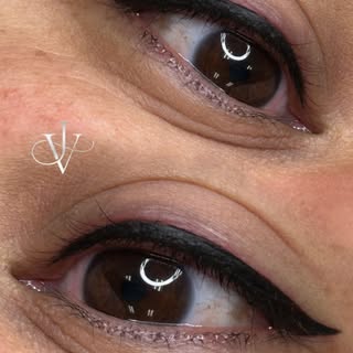 If you love looking put-together but don’t want 
overly dramatic eyeliner, this is for you. 🤍

Eyel