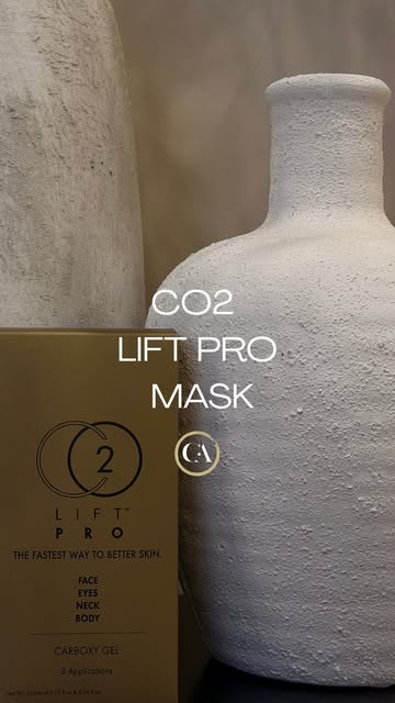 🪄 CO2 Lift Pro is a non-invasive carboxytherapy treatment that works by creating CO2 directly on th