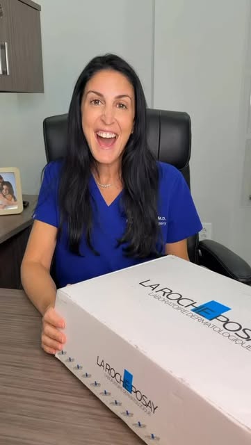 So grateful to be gifted these skincare favorites from @larocheposayusa 🤍 Excited to put them to th