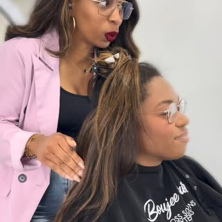 Netflix && Slay

I love being immersed in a show with my clients! 🙌🏽😆 

The full-on commentary is