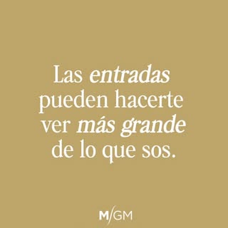 Las entradas pueden parecer algo mínimo… pero el cambio se nota muchísimo. ✨
Con la técnica FUE, es 