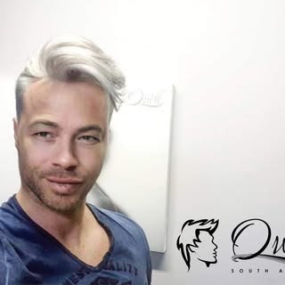 𝗠𝗮𝗸𝗲 𝗮 𝘀𝘁𝗮𝘁𝗲𝗺𝗲𝗻𝘁. 💎

Bold platinum, sharp styling and a flawless finish.

At Quiff SA