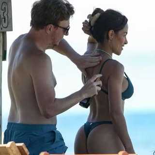 Os pais do Matteo e do Pietro foram flagrados uma praia na Bahia 🌴☀️ dias incríveis aqui no @tivoli