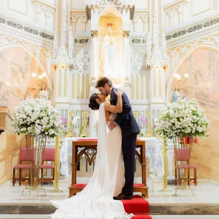 Hoje celebramos nossas bodas de algodão doce. 🍭🤍

Há três meses eu disse “sim” diante de Deus para