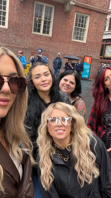 Education 🤝 Team Building
Some of the Lacey Rae crew hit the road to Boston to refuel our creativit