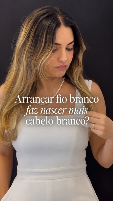 Lavar o cabelo todo dia não causa queda. Pelo contrário. A sujeira, oleosidade e inflamação acumulad