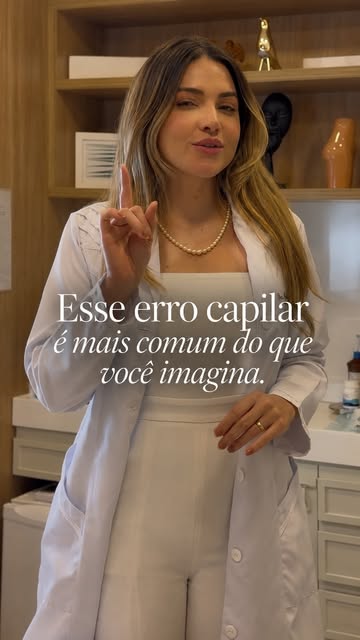 Alguns sinais capilares podem indicar uma condição que muita gente ignora até ser tarde demais.

A a