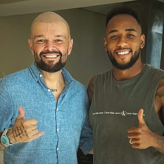 Um Campeão sempre escolhe outro Campeão!

Obrigado pela confiança, Campeão @rafasilva92 

E vc, tá e