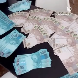 Investindo PESADAMENTE em você!
Procure VALOR e não preço.

Eu te entendo porque sou careca como voc