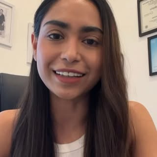 Is good skin just luck? 🤔

Dr. Natasha tells us about her skin journey - where she was and where sh