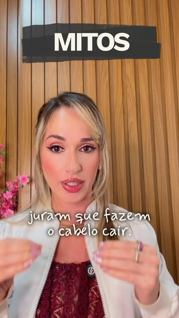 Boné causa calvície? Lavar o cabelo todo dia faz cair? Cortar fortalece a raiz?
Chega de acreditar e