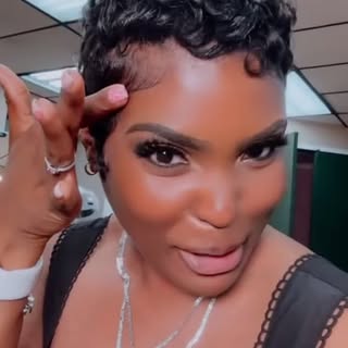Let’s change your look! 

I’m looking for the girlies that want to go from natural to relaxed short.