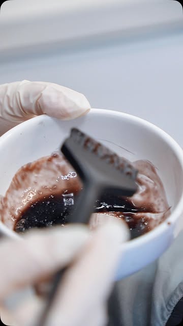 Cabelos grisalhos também podem ser transplantados  e o resultado pode ficar extremamente natural. Ca