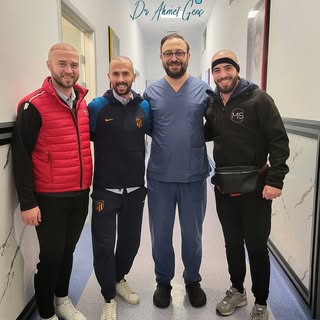 Are you ready for a new beginning? 🚀 By witnessing the before-and-after images of hair transplantat