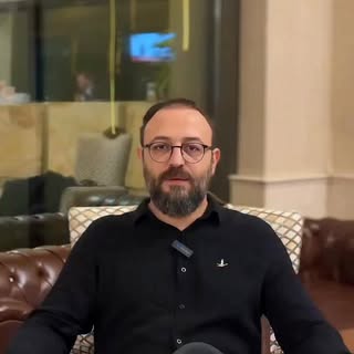 Her Yüz Ayrıdır; Bu Yüzden Uygulamalarda Kişiye Özel ve Özenle Planlanmalıdır.
Estetik Dokunuşlar, D