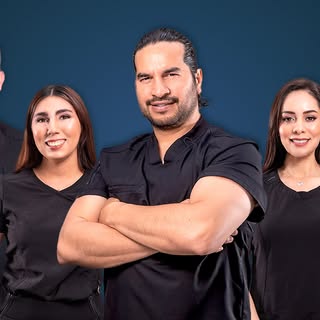 Meet The Doctors 👩‍⚕️🧑‍⚕️✨

🌎 https://hairmedicalrestoration.com/contact/
📞 +1 (619) 400-3147
📞
