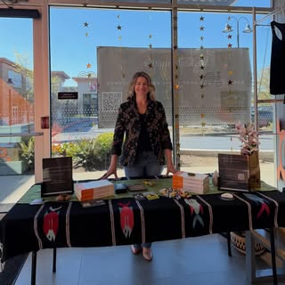 Excited to be set up at OTF today! 🧡✨

Physical health and emotional health go hand in hand—when we