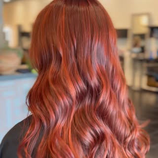 Dimensional redhead ❤️‍🔥 

#oklahomahair #okchair #okchairstylist #okccolor #edmondhair #edmondhair