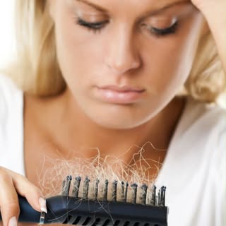The Truth about Hormonal Hair Shedding in Women #hairloss #FemaleHairLoss #HairShedding #postpartum