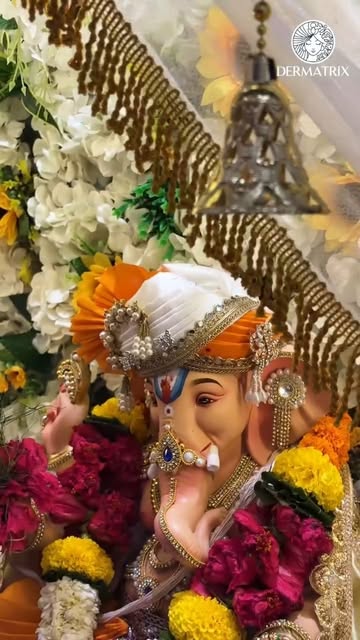 Welcoming Bappa with hearts full of faith, gratitude and joy. ❤️🙏🏻

From the divine arrival to the