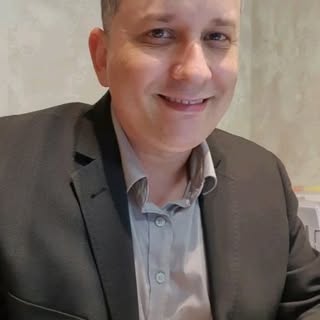 Veja até o final

O seu cabelo está quebrando??? É um problema muito comum devido ao excesso de proc