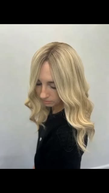 ✨ HIGH FIBER SYNTHETIC WIGS ✨

Looking for a wig that gives you versatility, comfort and a natural-l