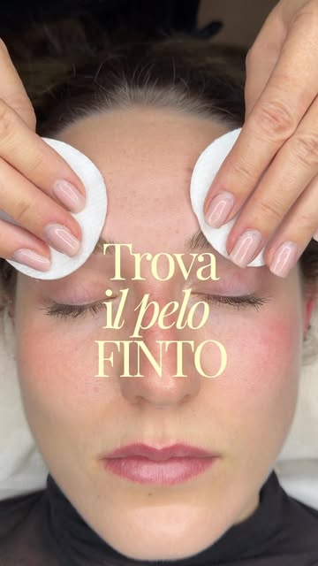 La paura più comune quando si parla
di sopracciglia è sempre la stessa:
“si vedrà che sono rifatte?”