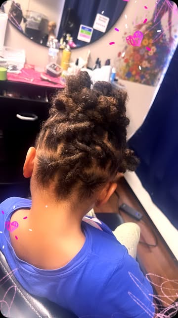 While styling my grandbaby’s hair, she fell asleep 😴💤

Loc style by Grandma 

#dmvstylist #locstyl