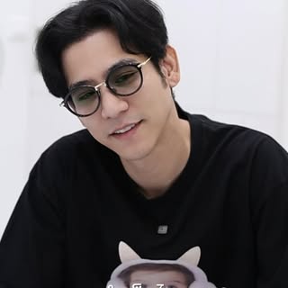 ปลูกผมเจ็บไหม?! "พอร์ช ศรัณย์" บอกเลย แทบไม่รู้สึก! 
หลังปลูก เทคนิค Non - Shaven FUE 14 วัน เริ่มเห